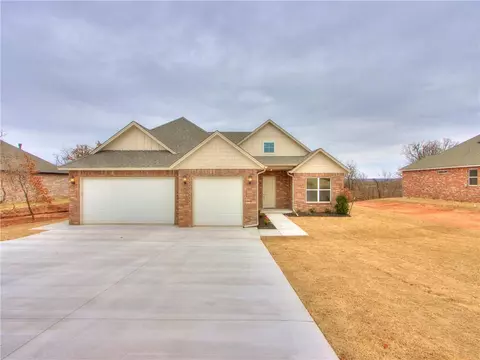 8910 Tall Oaks Dr, Guthrie, OK 73044