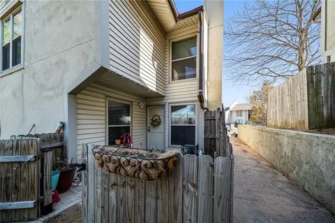819 Cardinal Creek Blvd, Norman, OK 73072