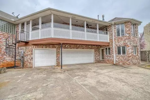11 Rustic Hills St, Norman, OK 73072 photo 5