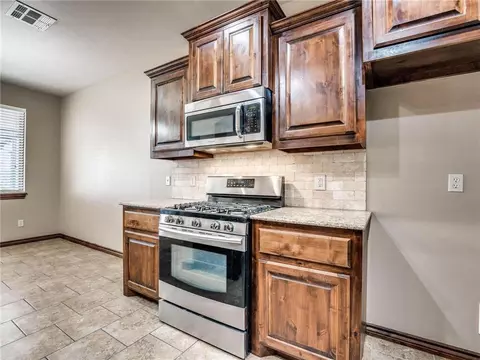 20740 Frontier Pl, Harrah, OK 73045 photo 18