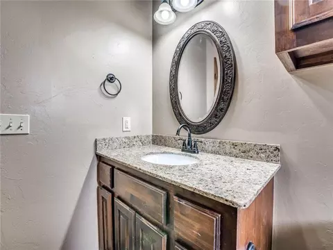 20740 Frontier Pl, Harrah, OK 73045 photo 36