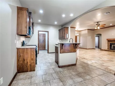 20740 Frontier Pl, Harrah, OK 73045 photo 16