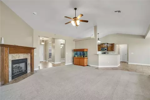 1805 Foxtail Cir, Altus, OK 73521 photo 3