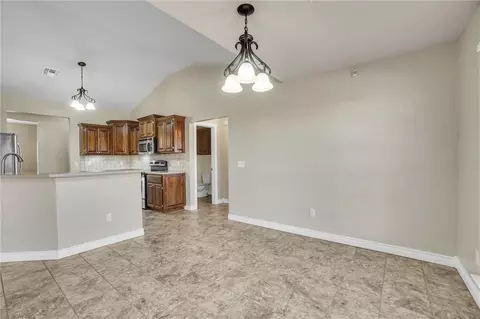 1805 Foxtail Cir, Altus, OK 73521 photo 16