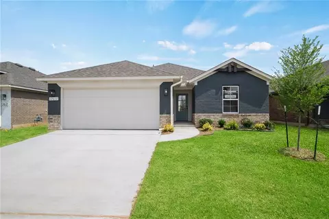 12617 NW 4th Ter, Yukon, OK 73099
