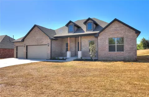 275 Canyon Creek Ln, Guthrie, OK 73044