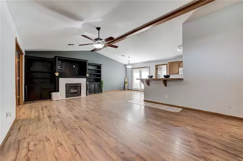 100 Saint Thomas Ave, Moore, OK 73160 photo 5