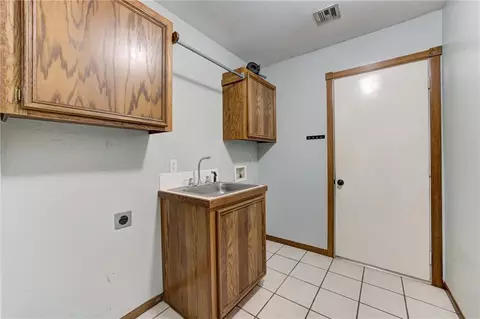 100 Saint Thomas Ave, Moore, OK 73160 photo 37