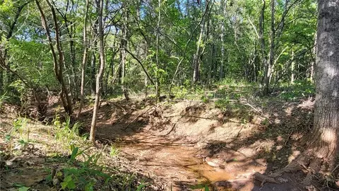 0002 E 1020 Rd, Okemah, OK 74859