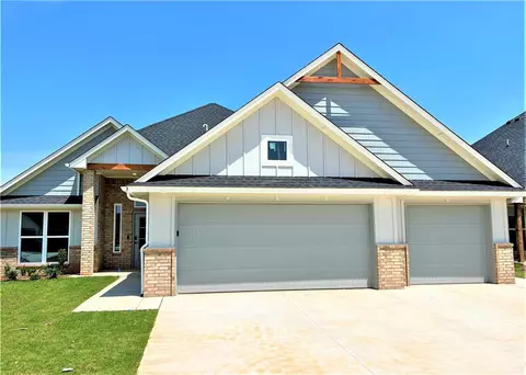 9357 SW 42nd St, Oklahoma City, OK 73179