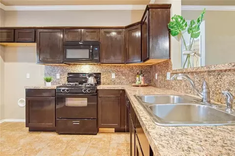 9632 Gabriel Dr, Moore, OK 73160 photo 10
