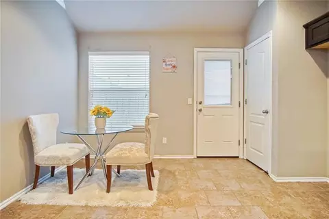 9632 Gabriel Dr, Moore, OK 73160 photo 8