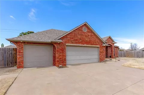 3101 Birch Dr, Moore, OK 73170 photo 6
