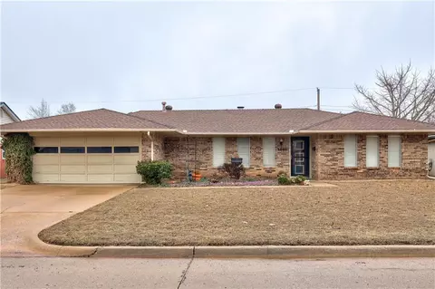 3804 N Riverside Dr, Bethany, OK 73008
