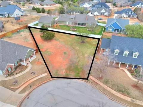 608 Monomoy Ct, Norman, OK 73071