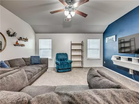 9625 Eli Dr, Moore, OK 73160 photo 11