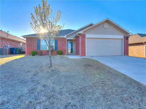 9625 Eli Dr, Moore, OK 73160 photo 2