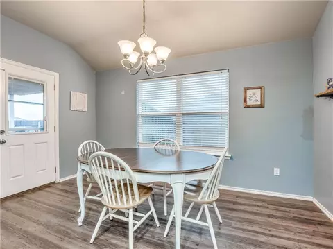 9625 Eli Dr, Moore, OK 73160 photo 18
