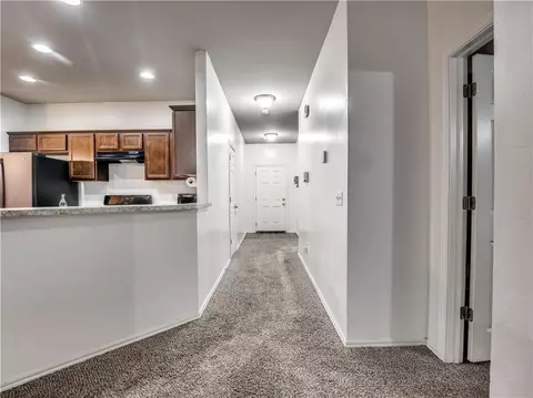 9625 Eli Dr, Moore, OK 73160 photo 8