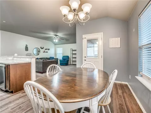 9625 Eli Dr, Moore, OK 73160 photo 16