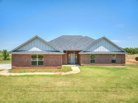 24983 Triple Crown Pl, Cashion, OK 73016