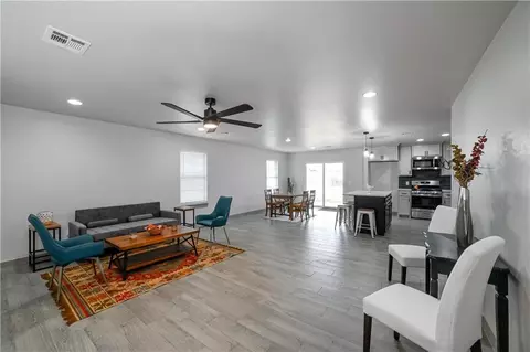 2524 El Toro Dr, Oklahoma City, OK 73129