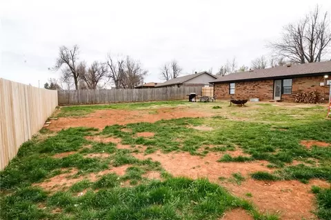 326 E Orbit Dr, Guthrie, OK 73044 photo 28