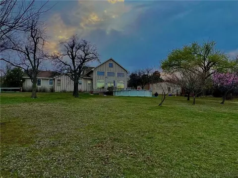 2180 E Charter Oak Rd, Guthrie, OK 73044 photo 1