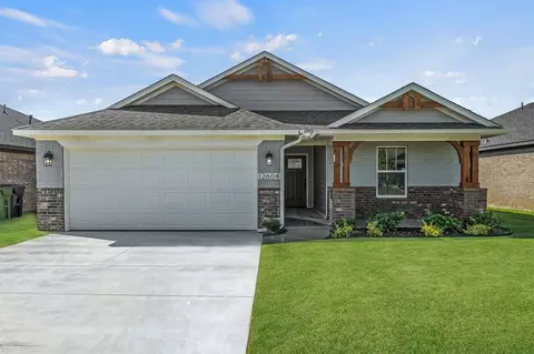 12604 NW 4th St, Yukon, OK 73099