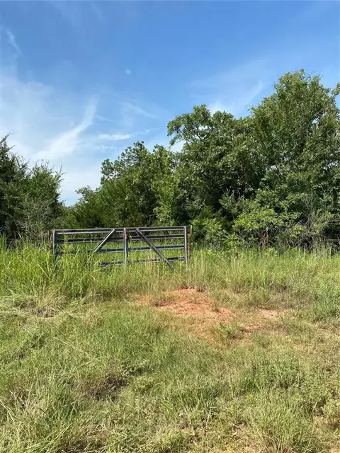 8250 W County Rd 76, Guthrie, OK 73044