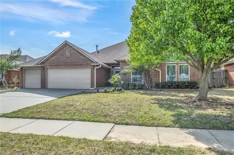2512 Hamden Ave, Norman, OK 73069