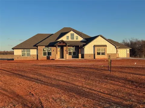 6630 N County Line Ave, Blanchard, OK 73010