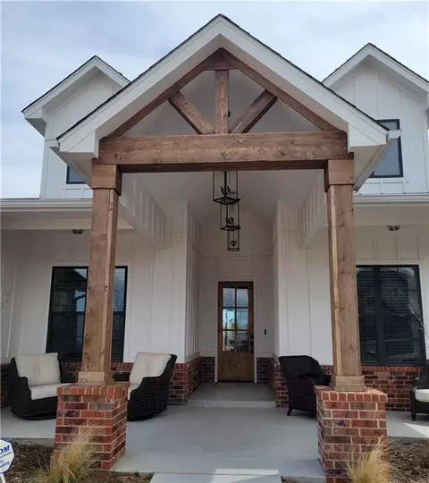 4613 Northfields Ln, Norman, OK 73072