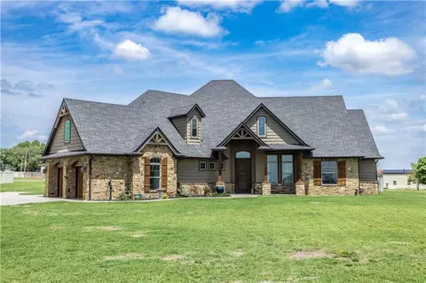 24193 E 996 Rd, Weatherford, OK 73096