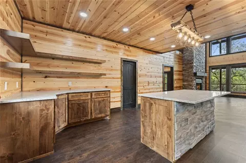 786 S Eagle Mountain Trl, Broken Bow, OK 74728 photo 9