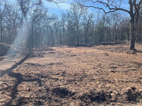 Seven Oaks Road, Meeker, OK 74855