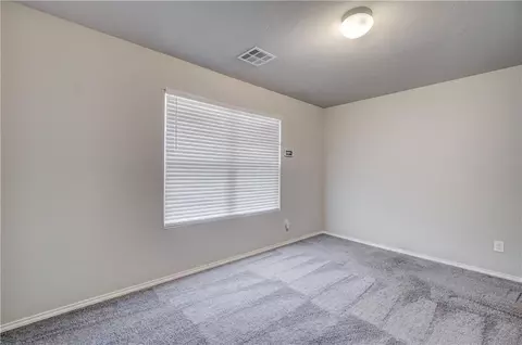 508 Crystal Ln, Tuttle, OK 73089 photo 18