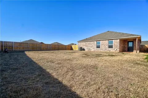 508 Crystal Ln, Tuttle, OK 73089 photo 23