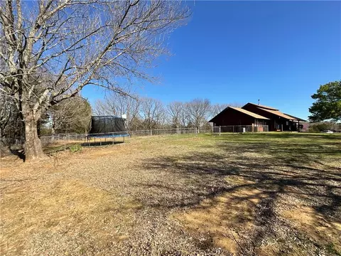 700 W Sunset Rd, Ada, OK 74820 photo 5