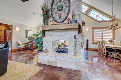 2407 Mallard, Duncan, OK 73533 photo 9