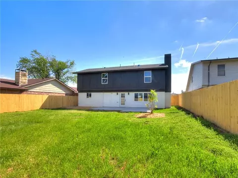 4901 Beacon Hill Rd, Oklahoma City, OK 73135