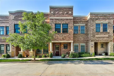 426 NE 1st Ter, Oklahoma City, OK 73104