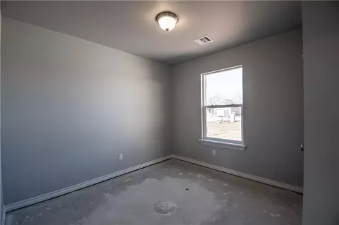 404 Grove St, Perry, OK 73077 photo 16