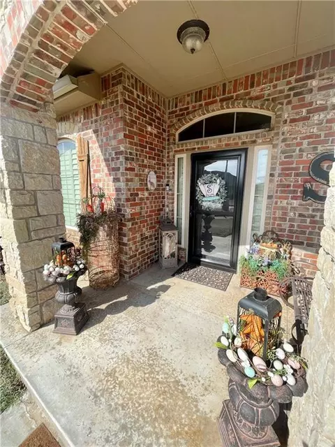 3716 Regal Dr, Altus, OK 73521 photo 2
