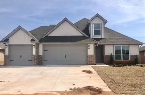 2209 Arcady Ave, Norman, OK 73026
