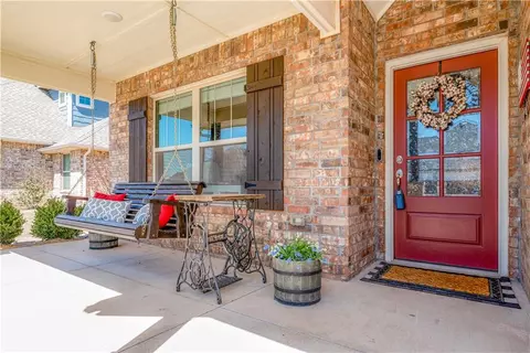 321 Perth Dr, Norman, OK 73069 photo 3