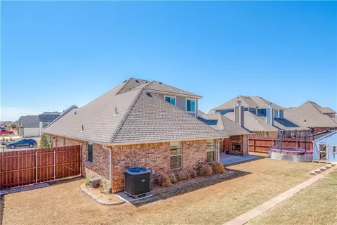 321 Perth Dr, Norman, OK 73069 photo 37