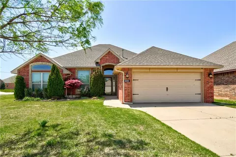 6201 NW 158th Ter, Edmond, OK 73013