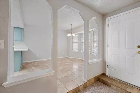 1701 E Boyd St, Norman, OK 73071 photo 7