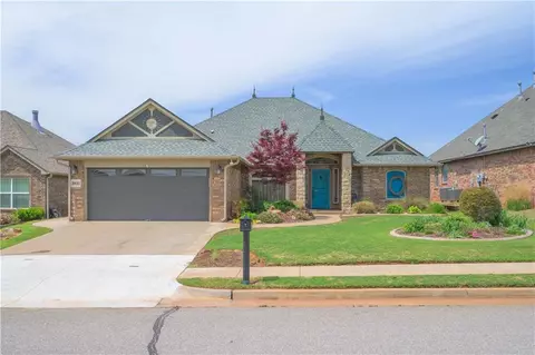 3821 Normandy Rd, Edmond, OK 73013